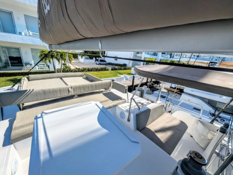 Verhuur Catamaran Bali met vaarbewijs