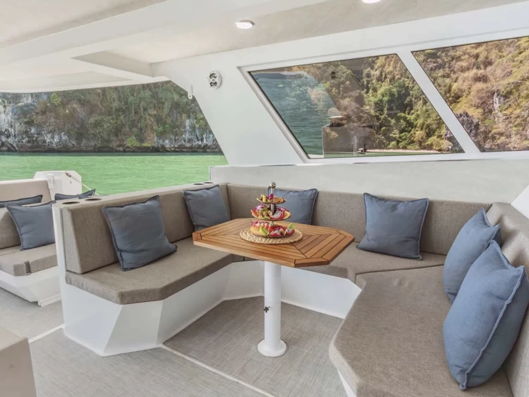 Verhuur Catamaran Prada  met vaarbewijs