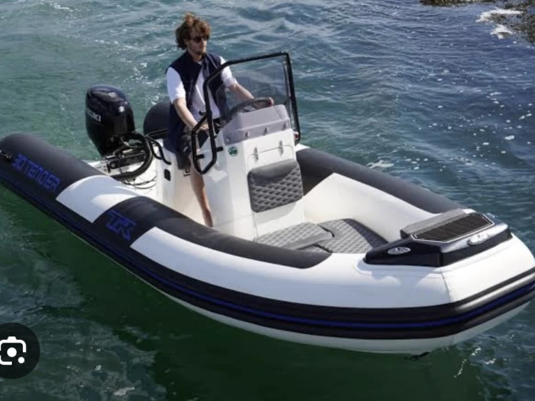 3D Tender TR54 te huur van particulier of professional in Sète