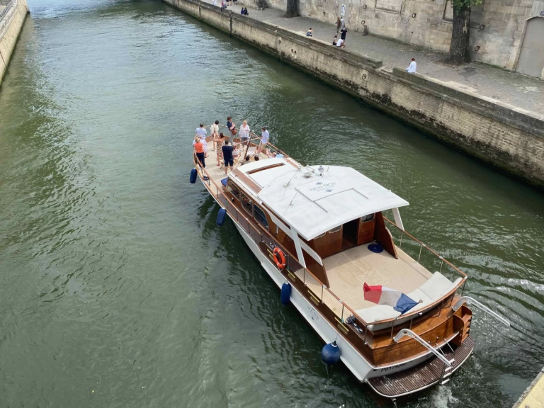 Bootverhuur Croisière sur un Yacht privé in Paris via SamBoat