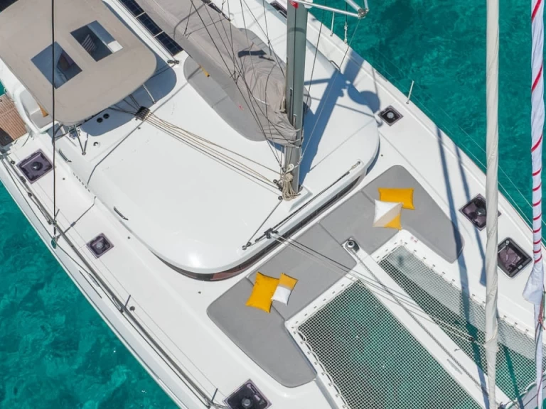 Catamaran te huur in Álimos voor de beste prijs