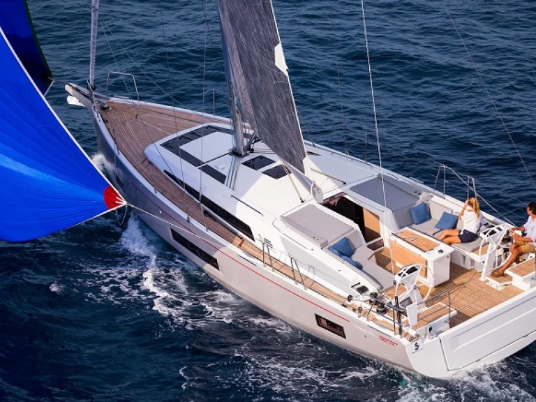 Bénéteau Oceanis 46.1 te huur van particulier of professional in Álimos