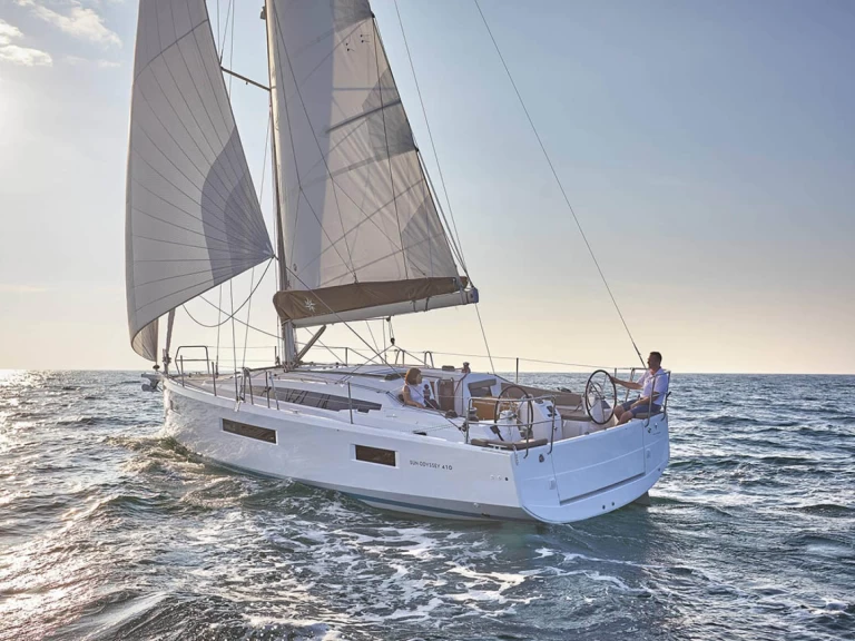 Jeanneau Sun Odyssey 410 te huur van particulier of professional in Álimos