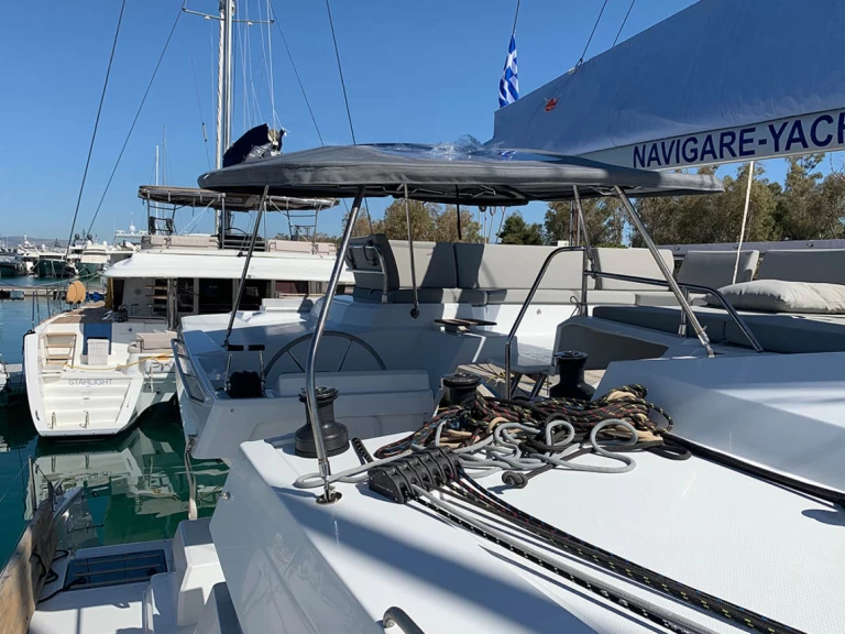 Huur een Fountaine Pajot Elba 45 in Álimos