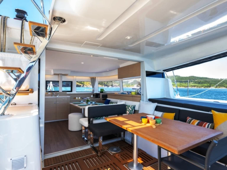 Catamaran te huur in Benítses voor de beste prijs