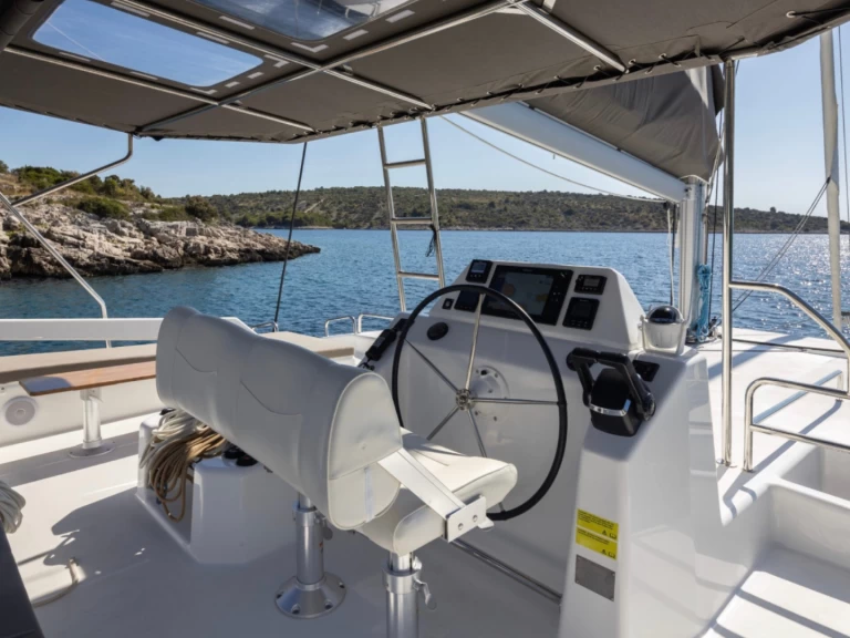 Dufour Dufour Catamarans 48 Sail te huur van particulier of professional in Palermo