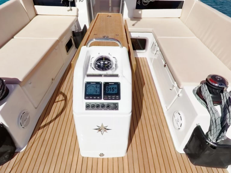 Huur Zeilboot met of zonder schipper Jeanneau in Ibiza Town