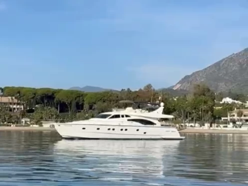 Verhuur Motorboot in Marbella - Ferretti 68 aniversary
