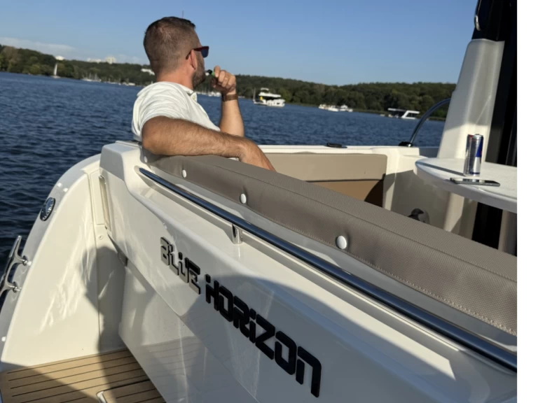 Motorboot te huur in Berlin voor de beste prijs