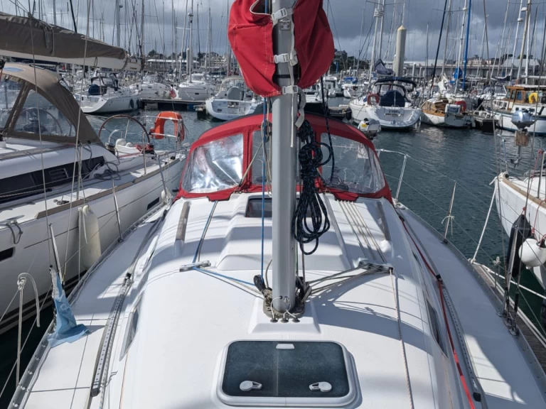 Bootverhuur Saint-Quay-Portrieux goedkoop Oceanis 311 DL