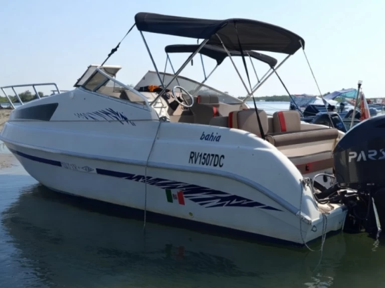 Huur Motorboot met of zonder schipper Aquabat in Venetië (stad)