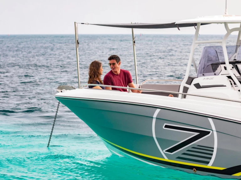 Bootverhuur La Spezia goedkoop Cap Camarat 7.5 CC