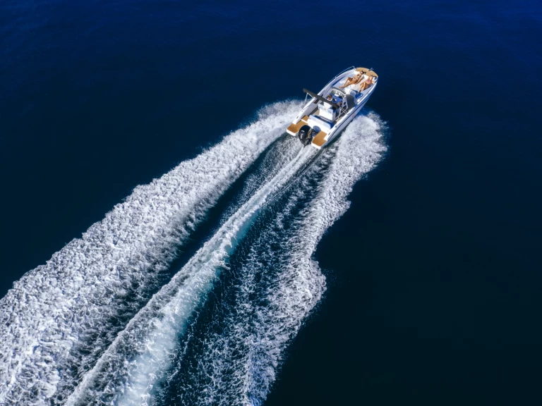 Verhuur Motorboot Oktogon met vaarbewijs