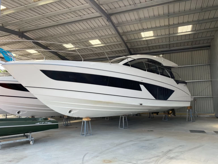 Huur een Bénéteau Gran Turismo 45 in Ajaccio