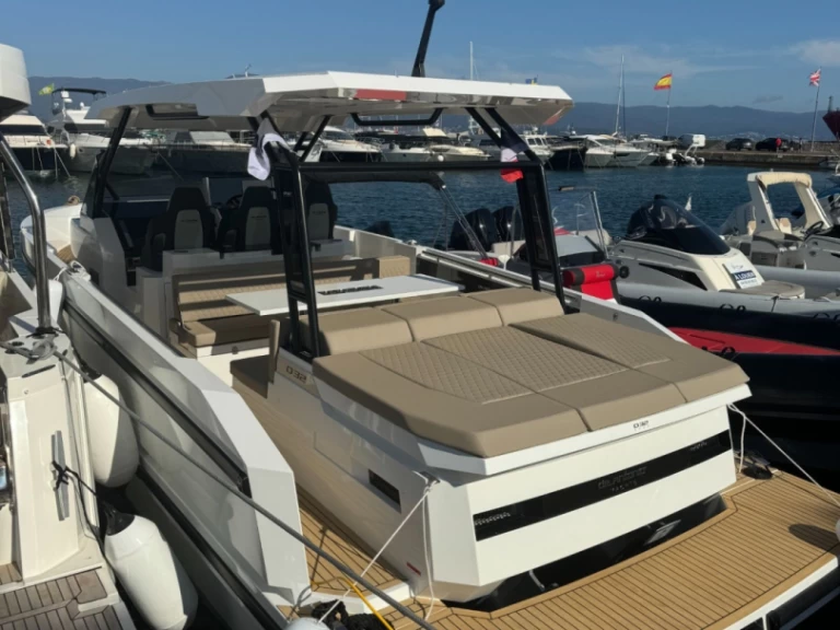 Jachthuur in Ajaccio - DE ANTONIO Yachts D33 CRUISER via SamBoat