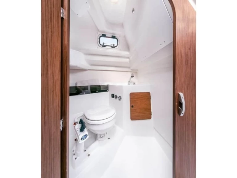 Bootverhuur Ajaccio goedkoop Antares 8