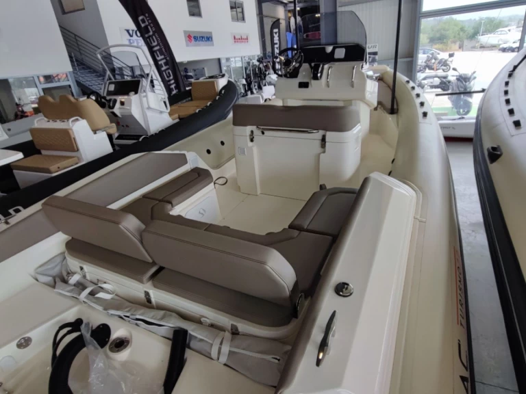 Lomac Lomac 700  te huur van particulier of professional in Ajaccio