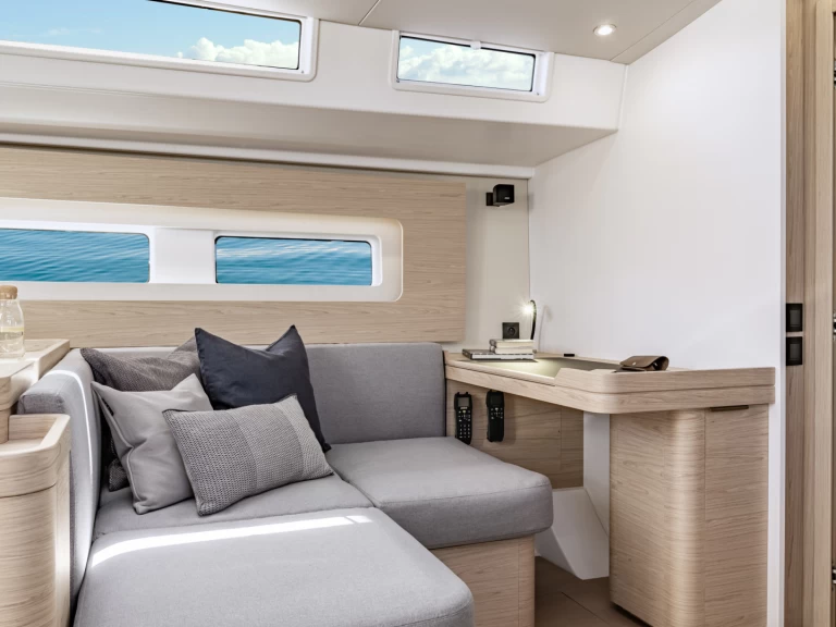 Bootverhuur Bénéteau Oceanis 54 in Sant Antoni de Portmany via SamBoat