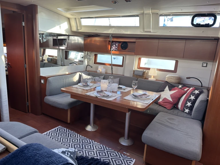 Verhuur Zeilboot in Seget Donji - Bénéteau Oceanis 51.1