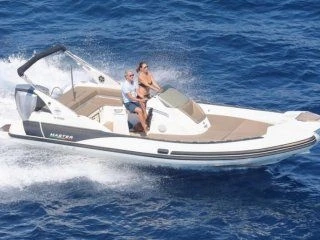 Bootverhuur Master 780 in Porto-Vecchio via SamBoat