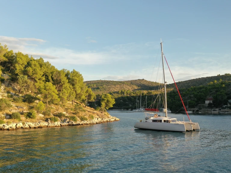 Huur een Neel Neel 43 in Carloforte