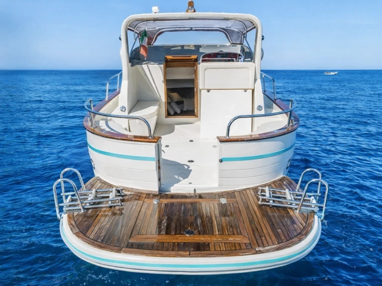 Huur Motorboot met of zonder schipper Cantiere Acquamarina in Sorrento