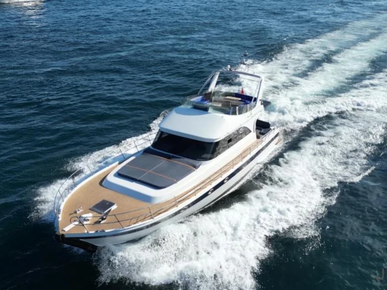 Bootverhuur Custom Made Special in Beşiktaş via SamBoat