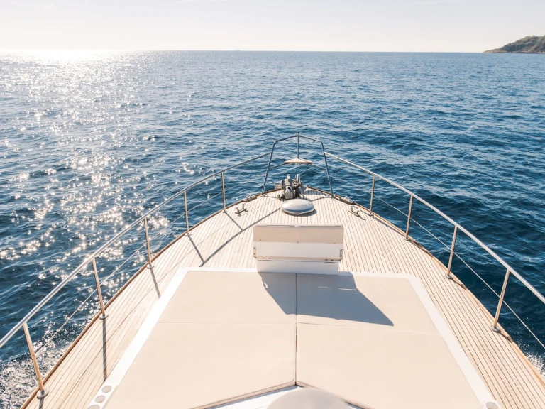 Bootverhuur San Lorenzo San Lorenzo 42s in Procida via SamBoat