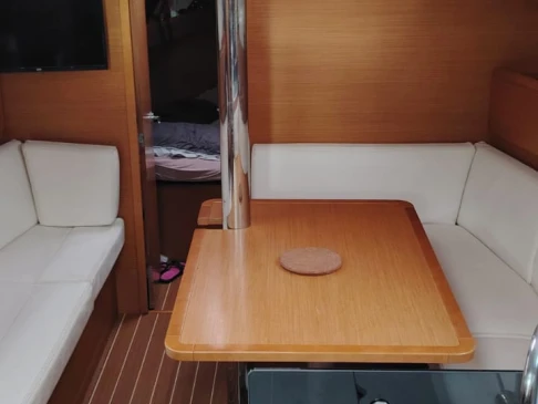 Bootverhuur Port-Haliguen goedkoop Sun Odyssey 379