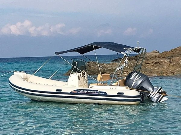 Bootverhuur Capelli Tempest 626 in Saint-Florent via SamBoat