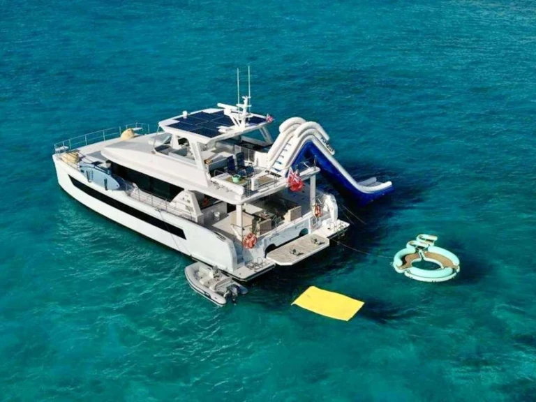 Huur een Two Oceans SOLAIRE in Britse Maagden Eilanden