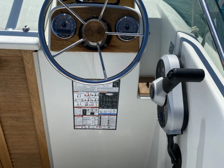 Bootverhuur Erquy goedkoop Cap Camarat 615 WA