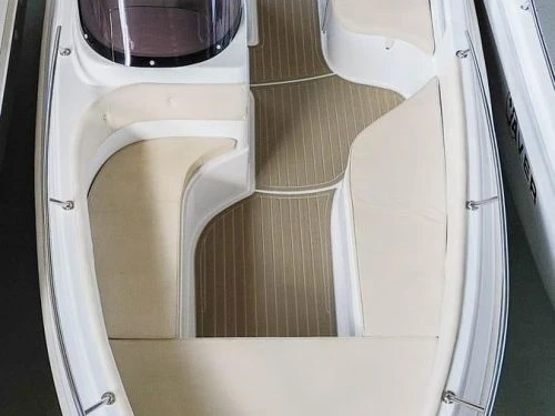 Verhuur Motorboot Pacific Craft met vaarbewijs