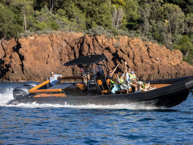 Narwhal Fast 1100 te huur van particulier of professional in Mandelieu-la-Napoule