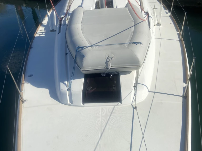 Verhuur Zeilboot in Thessaloniki (City) - Jeanneau Sun Odyssey 439