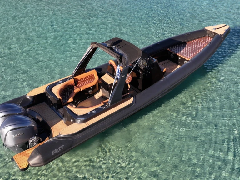 RIB te huur in Mykonos (City) voor de beste prijs