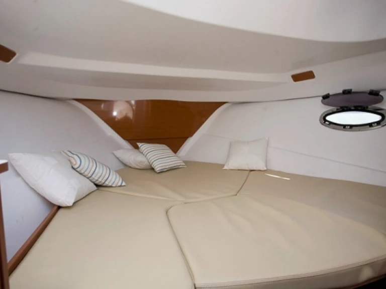 Huur een Bénéteau Flyer 750 WA in La Baule-Escoublac