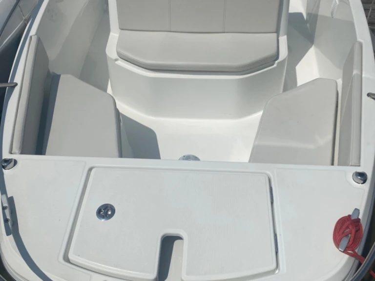 Motorboot te huur in La Baule-Escoublac voor de beste prijs