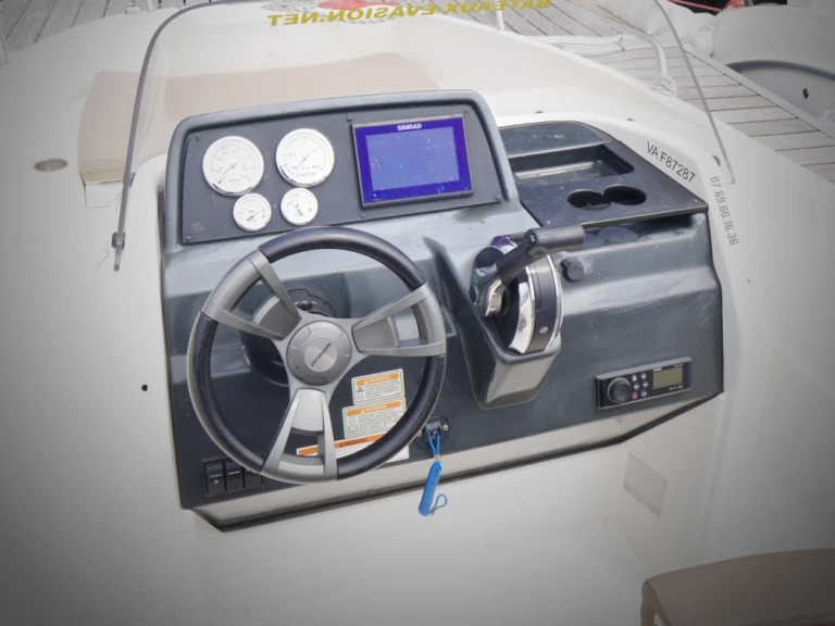 Verhuur Motorboot Quicksilver met vaarbewijs