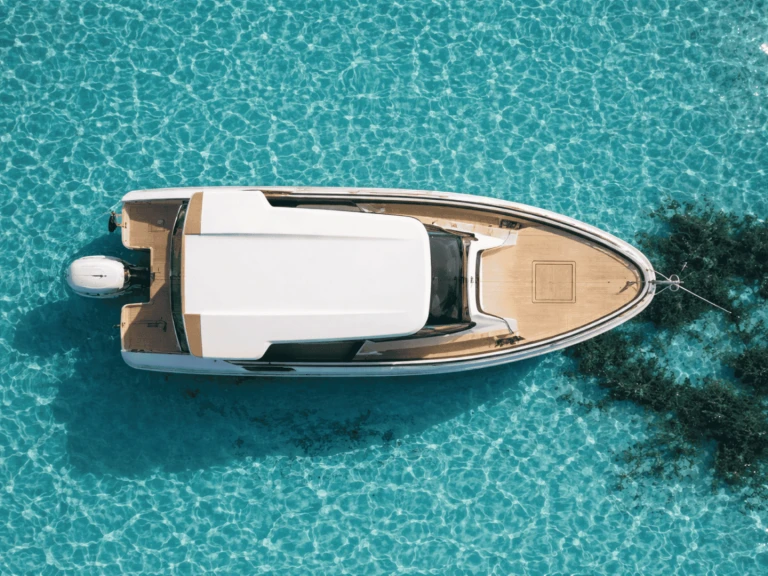 Huur Motorboot met of zonder schipper sterk in Ibiza Town