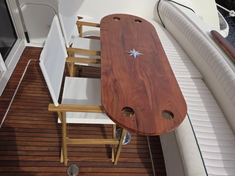 Bootverhuur Jeanneau Prestige 36 Fly in Toulon via SamBoat