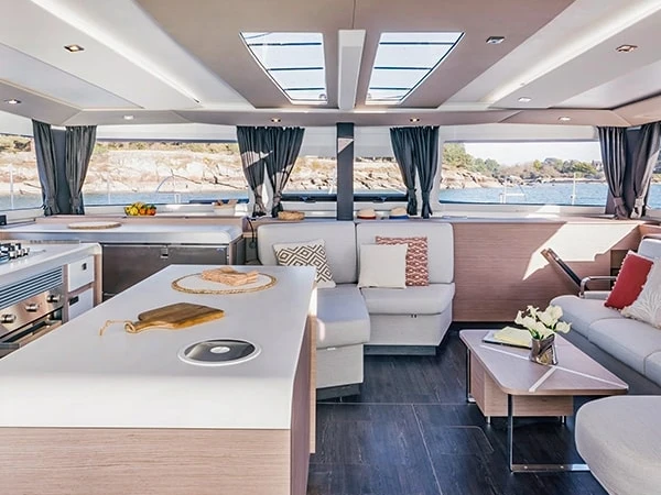 Bootverhuur Fountaine Pajot Aura 51 in Néa Péramos via SamBoat