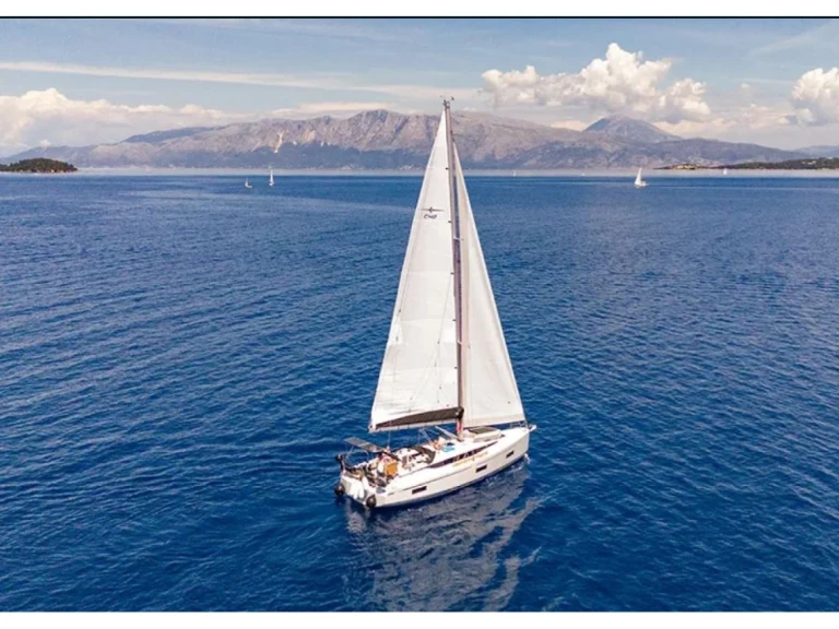 Verhuur Zeilboot in Lefkáda - Bavaria Bavaria C42