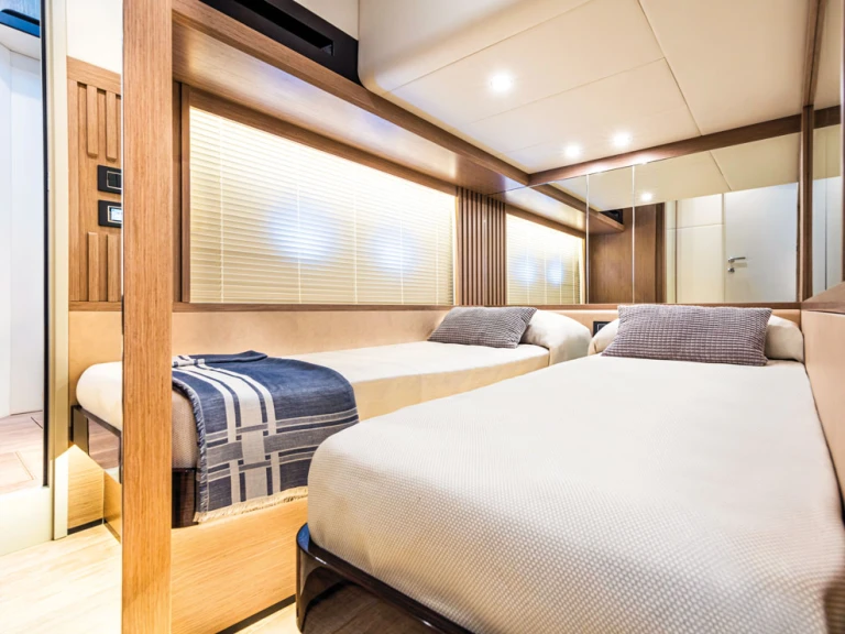 Motorboot te huur in Seget Donji voor de beste prijs