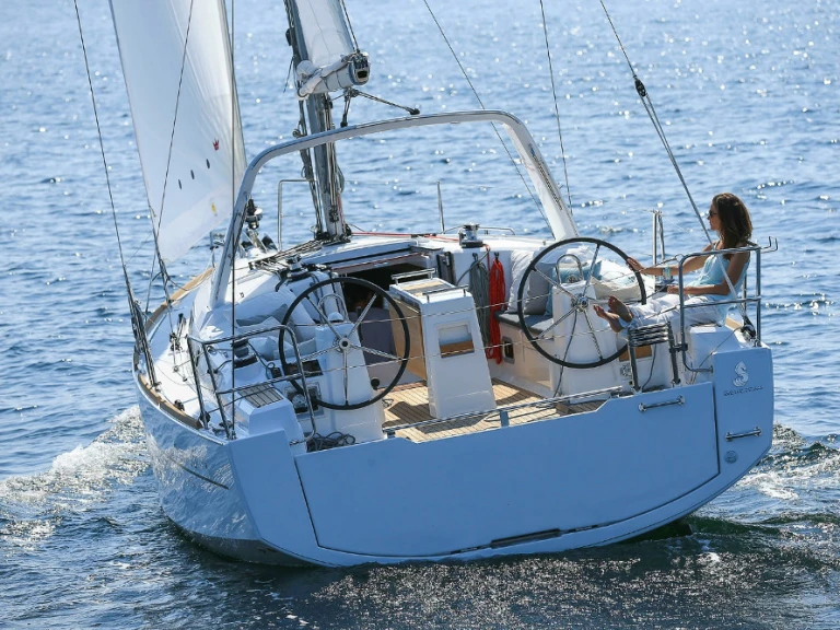 Bénéteau Oceanis 35 te huur van particulier of professional in Procida