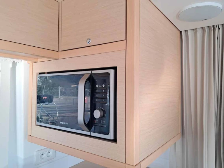 Verhuur Catamaran Lagoon met vaarbewijs