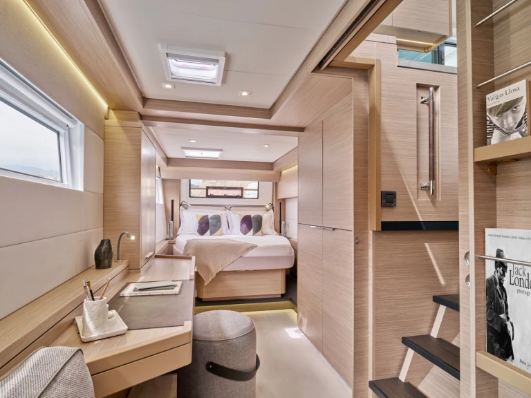 Bootverhuur Pórto Chéli goedkoop Lagoon 51