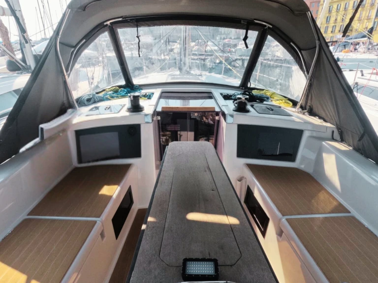 Dufour Dufour 41 te huur van particulier of professional in Procida