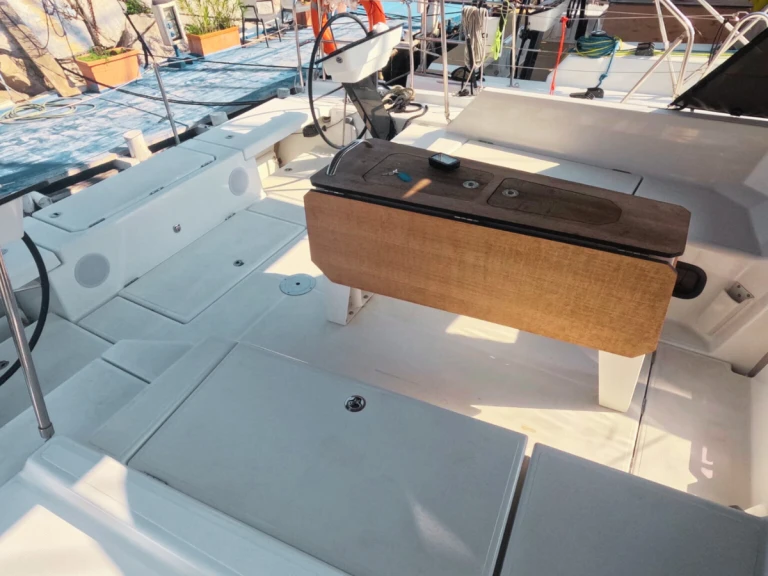 Verhuur Zeilboot Dufour met vaarbewijs