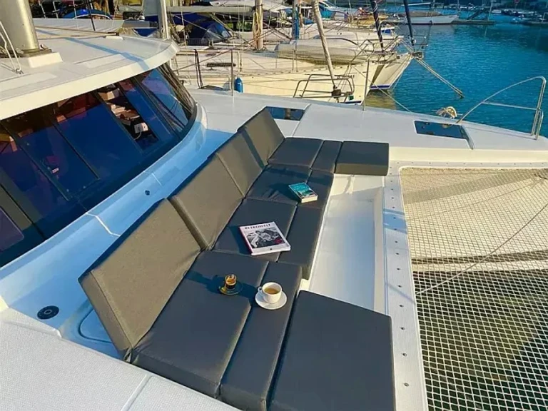 Huur Catamaran met of zonder schipper Fountaine Pajot in Primošten